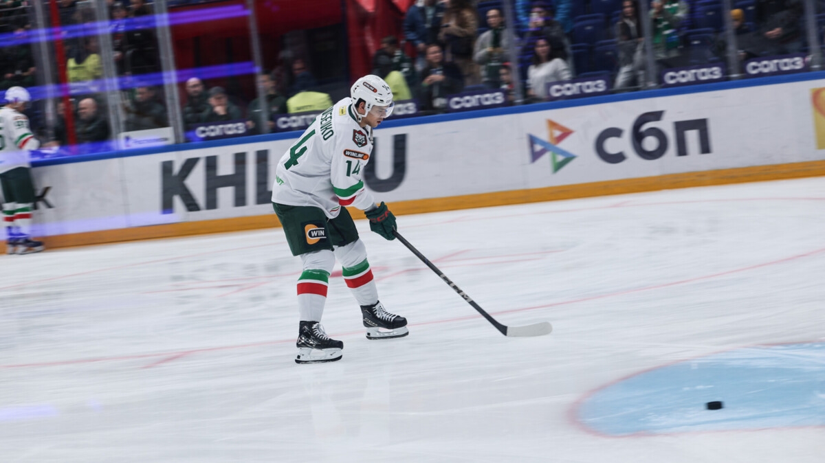 Тренер «Ак Барса» Гатиятулин: «Сейчас ищем путь, чтобы к Денисенко вернулись навыки и уверенность и он мог доминировать»