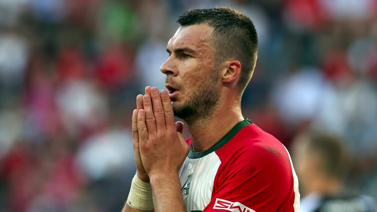 Комличенко заявил, что пока рано говорить о возможном чемпионстве «Локомотива» Комличенко заявил, что пока рано говорить о возможном чемпионстве «Локомотива»