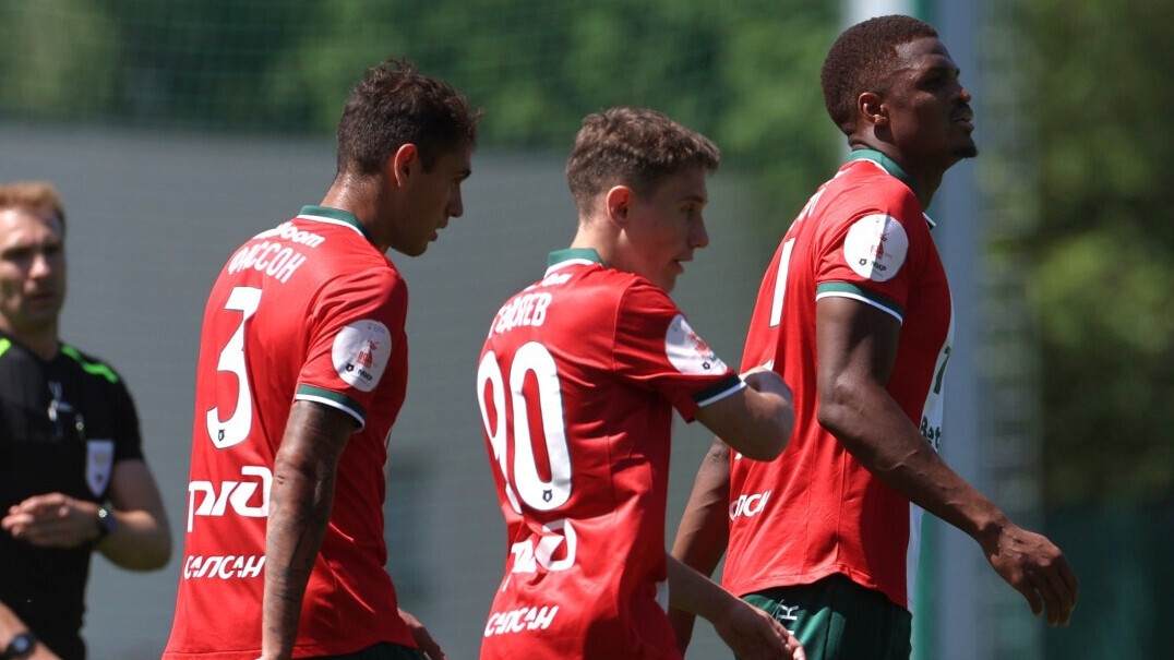 «Локомотив» разгромил «Родину‑2» в товарищеском матче на летних сборах