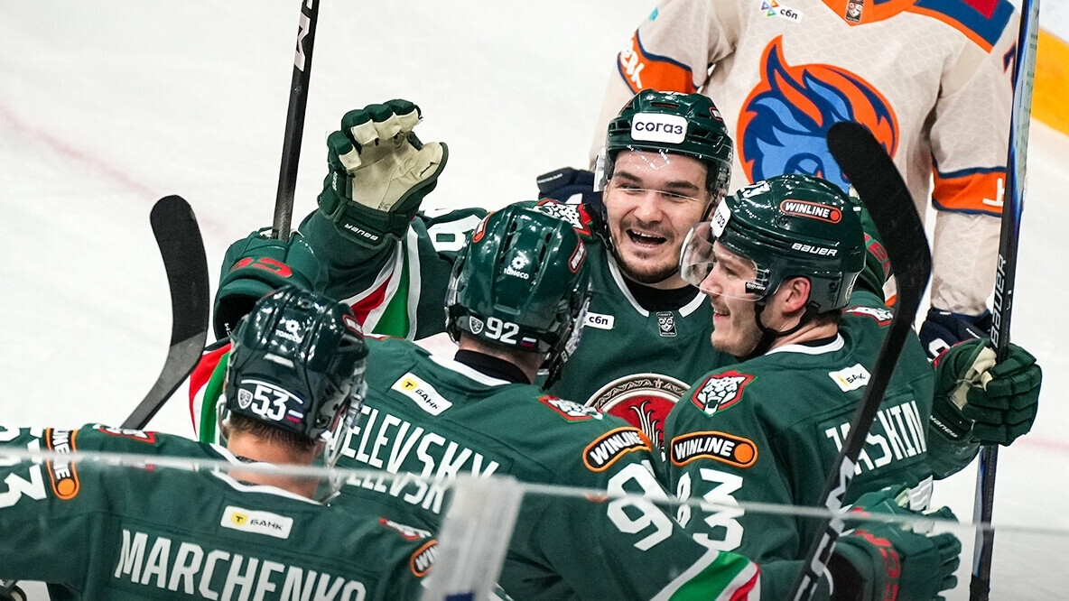 «Шанхайские Драконы» уступили «Ак Барсу» и продлили серию поражений в КХЛ до четырех матчей