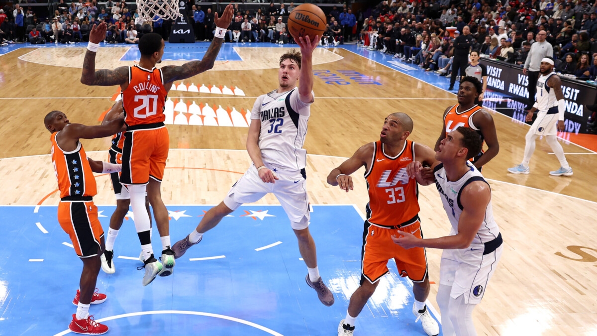 «Даллас» обыграл «Клипперс» в матче НБА, Флэгг впервые в карьере набрал больше 30 очков