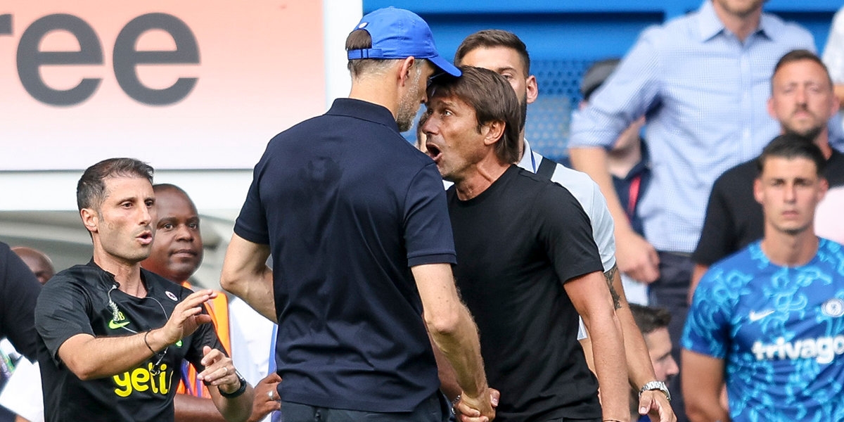 Президент «Наполи» опроверг слухи о скорой отставке Конте с поста главного тренера Президент «Наполи» опроверг слухи о скорой отставке Конте с поста главного тренера