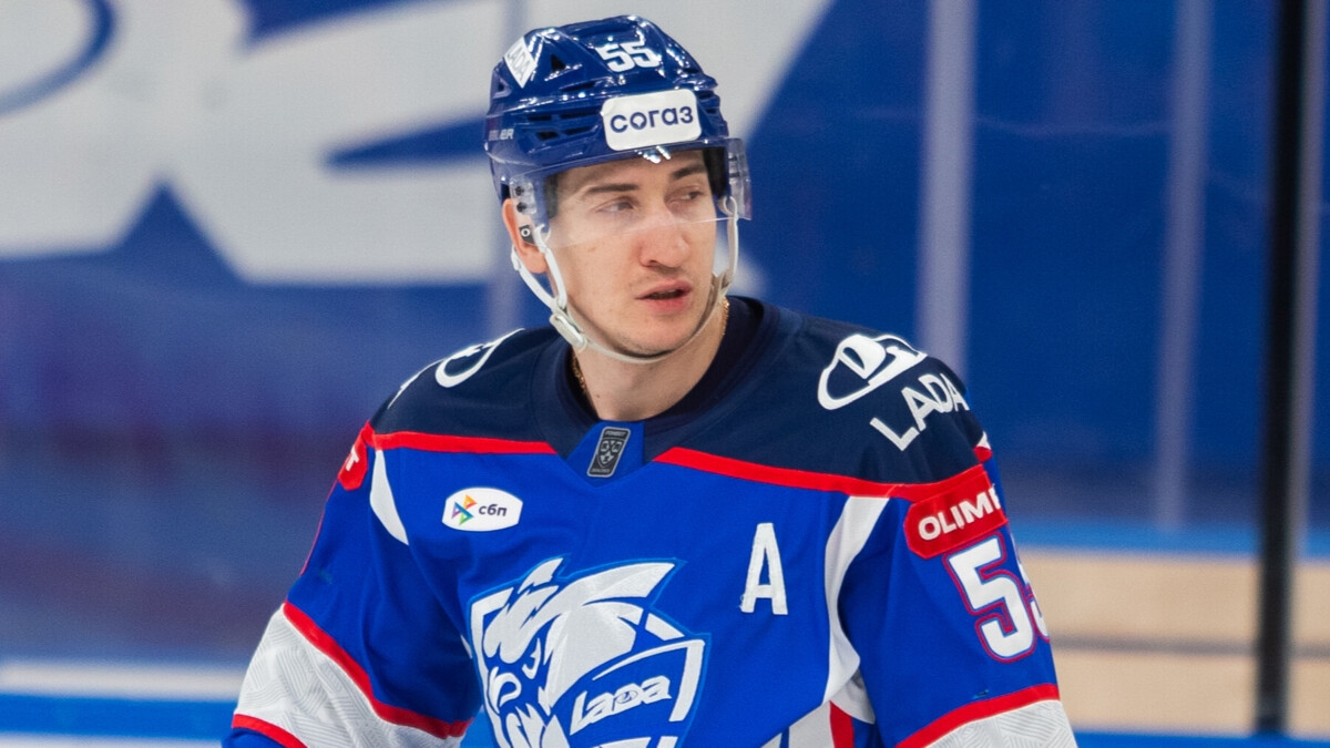 Хоккеист Максим Березин подписал контракт с «Сочи»