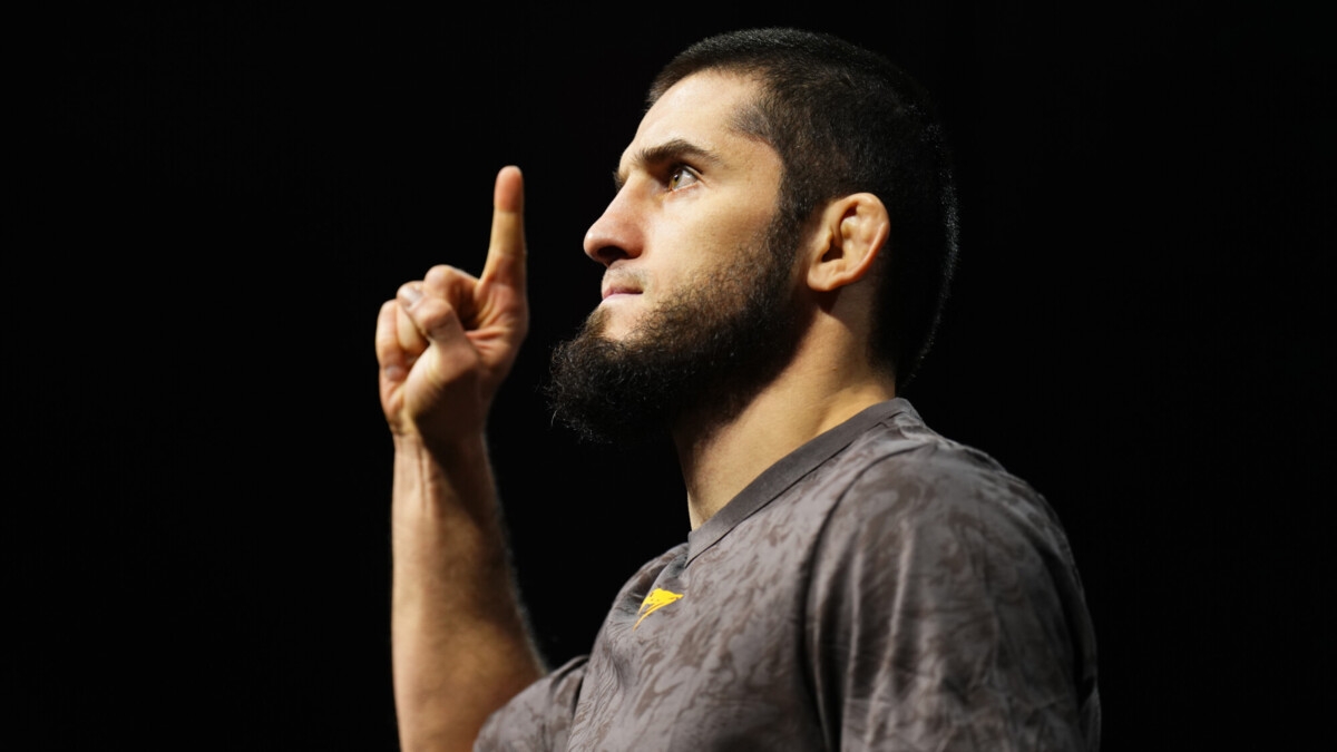 Махачев: «В ближайшие недели объявят бой с Маддаленой, устные договоренности есть»