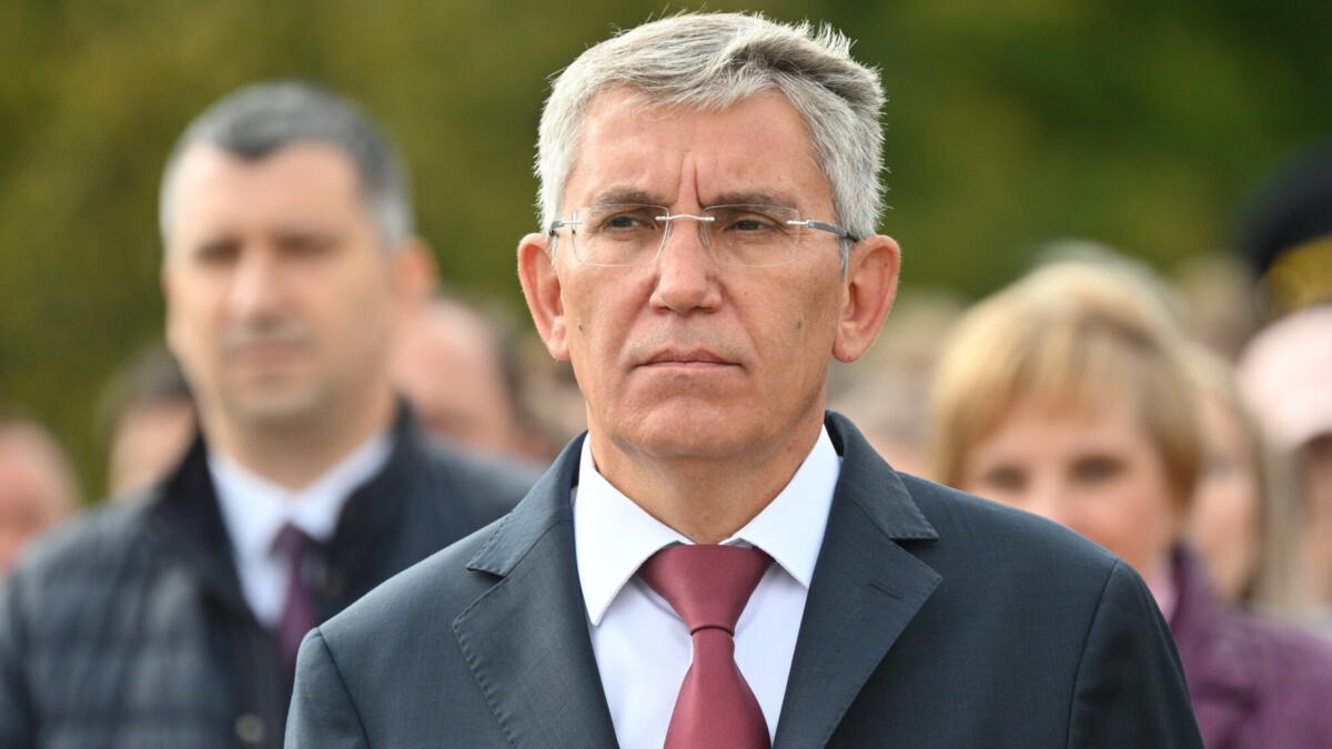 Губернатор Тульской области: «Вовлеченность взрослого населения в занятие спортом заметно ниже, чем у молодежи» Губернатор Тульской области: «Вовлеченность взрослого населения в занятие спортом заметно ниже, чем у молодежи»