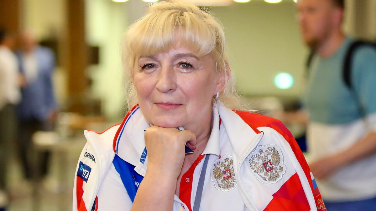 «Теоретически все могут победить на ЧМ. Интересно, как нас воспримут судьи» — тренер женской сборной России по гимнастике Булгакова