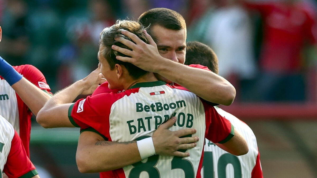 Радулов назвал команду, за которую болеет в чемпионате России по футболу