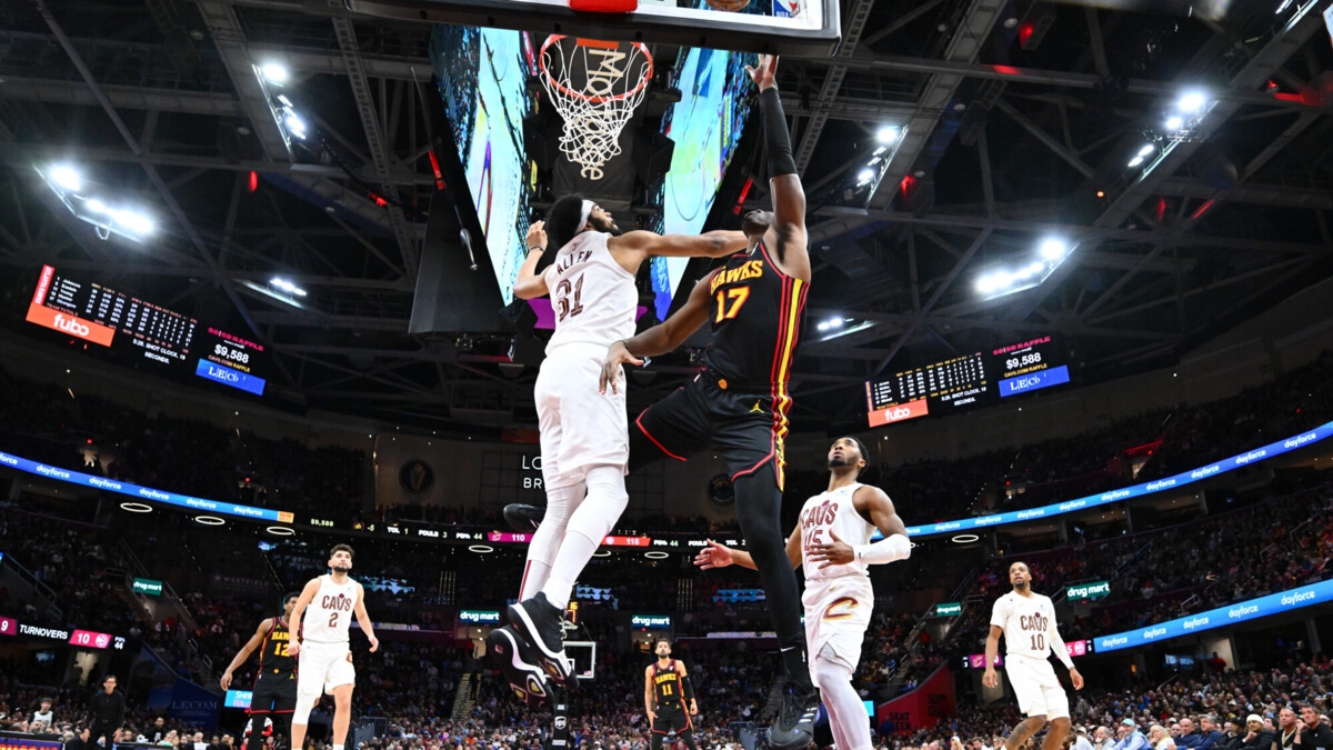 Баскетболист «Кливленда» пропустит более трех месяцев после операции на стопе