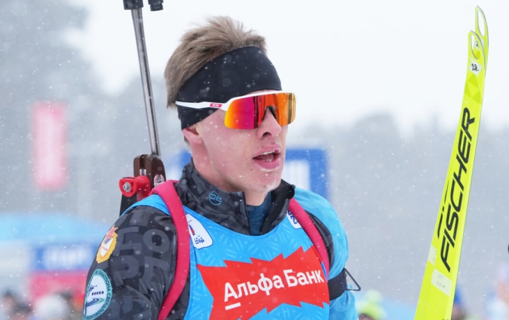 Чемпионат России по биатлону: где смотреть прямую трансляцию мужского спринта, 26 марта