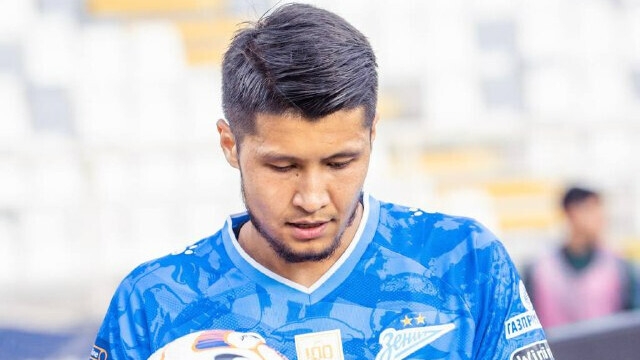 Ахметов объяснил, за счет чего &laquo;Зенит&raquo; забил три мяча &laquo;Спартаку&raquo; в первом тайме финала Зимнего кубка РПЛ