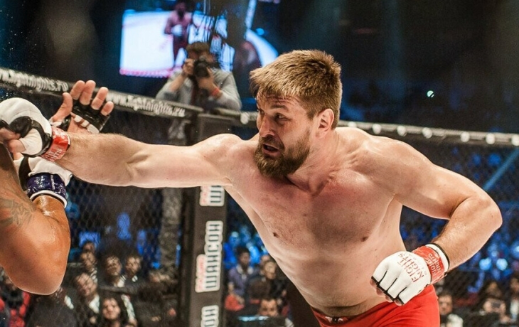 Виталий Минаков: «Не готов говорить о дальнейших выступлениях в боксе» Виталий Минаков: «Не готов говорить о дальнейших выступлениях в боксе»