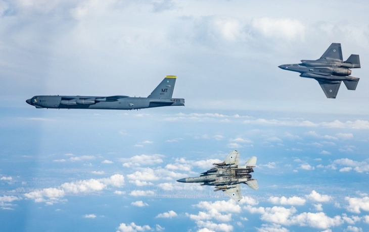 Американцы сбросили авиабомбы на Финляндию Американцы сбросили авиабомбы на Финляндию