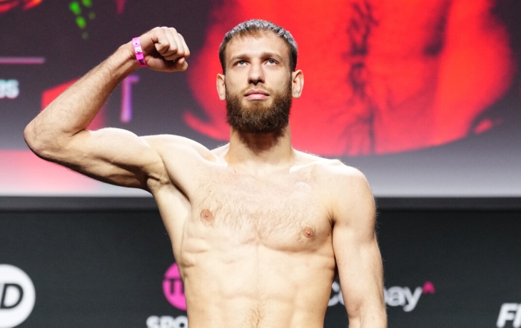 UFC Fight Night 255: где смотреть прямую трансляцию турнира, 22 марта