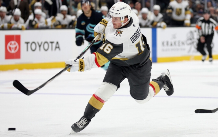 Дорофеев признан первой звездой матча НХЛ против «Миннесоты», россиянин стал лучшим снайпером «Вегаса» Дорофеев признан первой звездой матча НХЛ против «Миннесоты», россиянин стал лучшим снайпером «Вегаса»