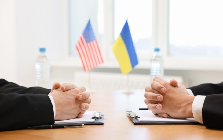 В США озвучили, сколько может длиться приостановка помощи Украине