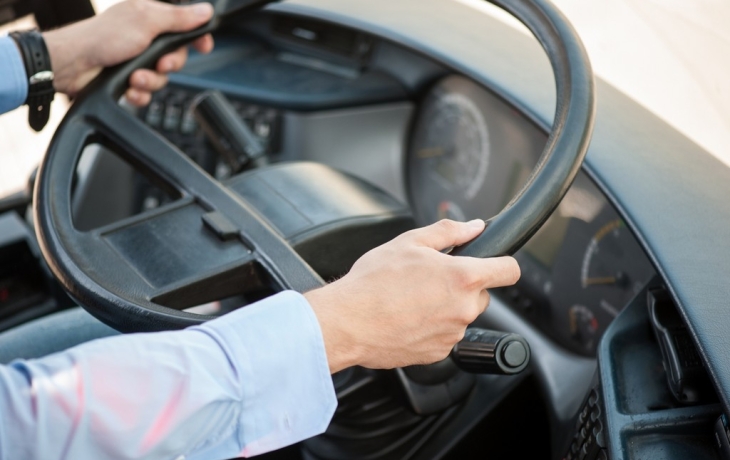 В смертельном ДТП с автобусом в Петербурге могут быть замешаны мигранты