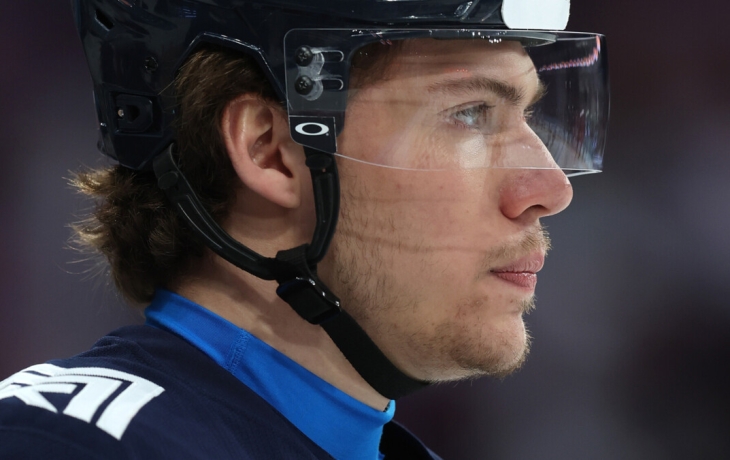 &laquo;Торонто&raquo; обменял российского форварда Гребенкина в &laquo;Филадельфию&raquo;