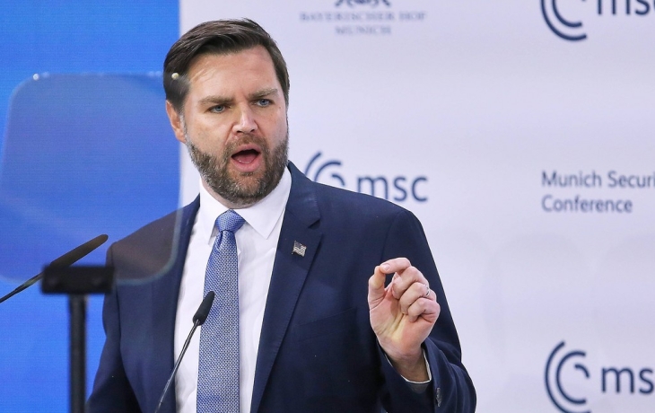 В Киеве указали на тревожный звонок в речи вице-президента США в Мюнхене В Киеве указали на тревожный звонок в речи вице-президента США в Мюнхене