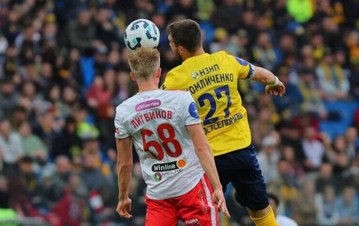 &laquo;Голова вроде нормально, отыграл со &laquo;Спартаком&raquo; без проблем. Наложили пять швов&raquo; &mdash; капитан &laquo;Ростова&raquo; Комличенко