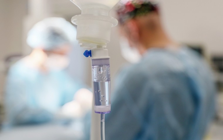 Врачи спасли пенсионерку с гигантским желчным камнем