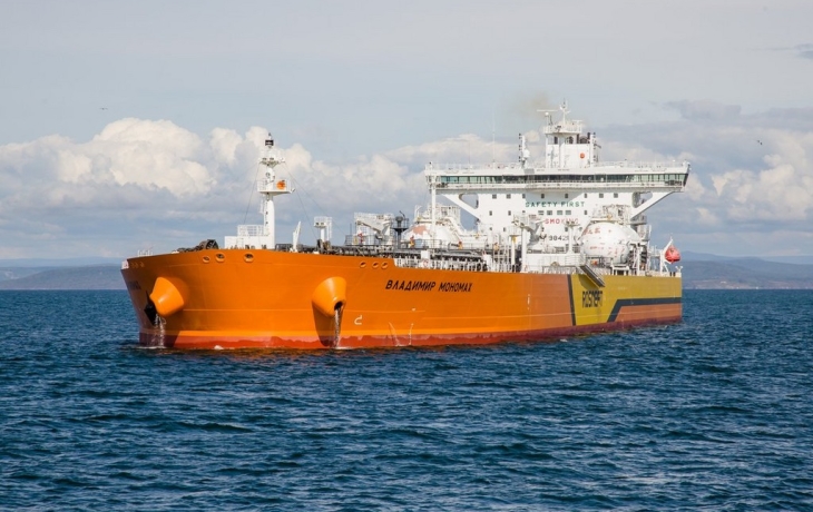 Дания примет меры в отношении танкеров с нефтью из России