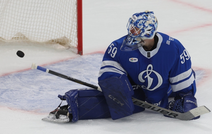 &laquo;Кость в кость, до гола&raquo;. Вратарь &laquo;Динамо&raquo; Подъяпольский &mdash; о матче против СКА в КХЛ