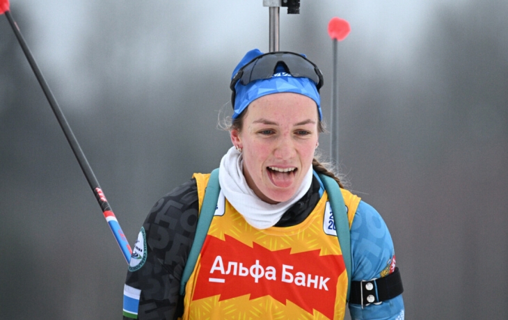 Наталия Шевченко победила в масс‑старте на этапе Кубка России в Демино