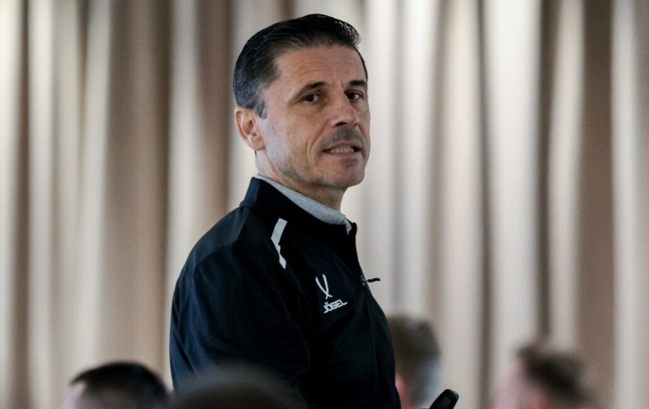 Мажич заявил, что российские судьи придерживаться нового «правила восьми секунд» Мажич заявил, что российские судьи придерживаться нового «правила восьми секунд»