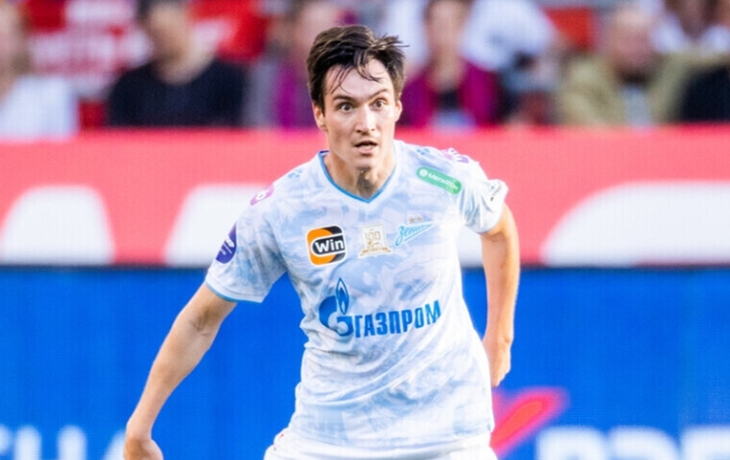 &laquo;Момент отъезда на сбор после отпуска оставляет одно из самых приятных впечатлений в сезоне&raquo; &mdash; футболист &laquo;Зенита&raquo; Караваев