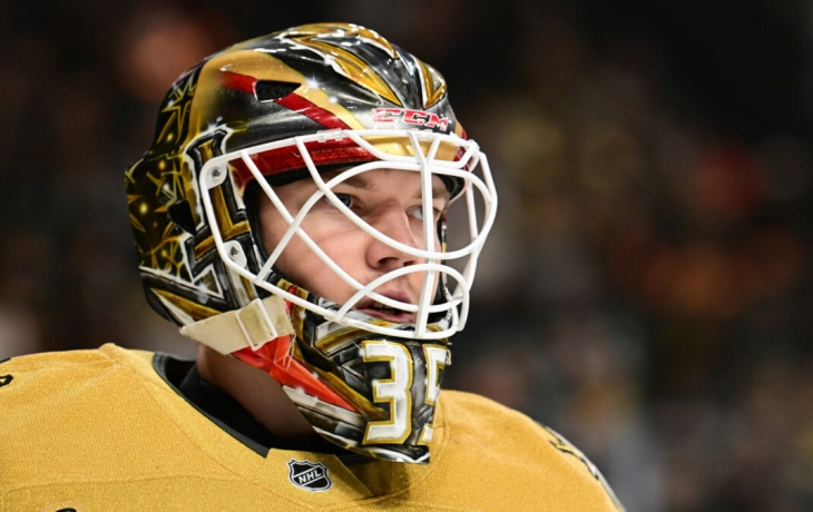 &laquo;Иногда так и получается сухой матч&raquo;. Вратарь Самсонов &mdash; о первом матче &laquo;на ноль&raquo; в составе &laquo;Вегаса&raquo;