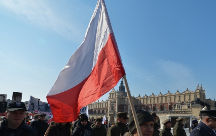 В Польше марш &laquo;проклятых солдат&raquo; решили &laquo;подарить&raquo; женщинам на 8 марта