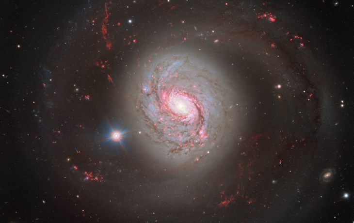 Астрофизики рассмотрели детали активного ядра галактики Астрофизики рассмотрели детали активного ядра галактики