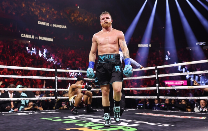 Сауль Альварес заключил контракт на четыре боя, сделка включает поединок с Кроуфордом в сентябре