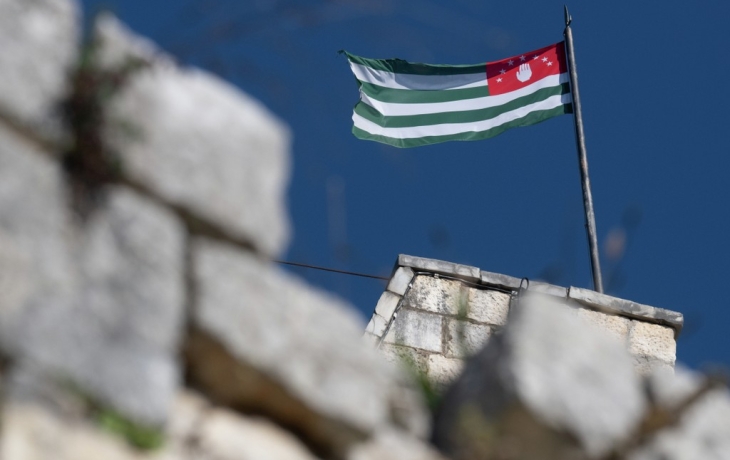 Абхазия попросила Россию об услуге, но не получила ответа