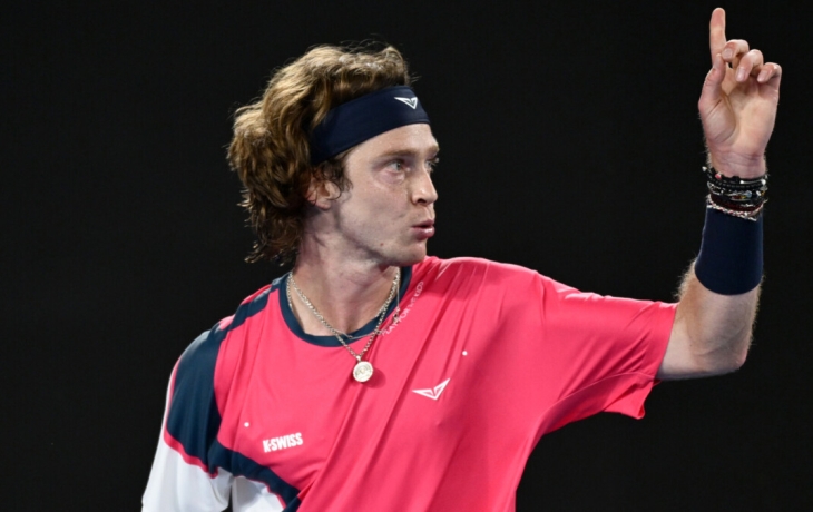 Рублев заявился на теннисный турнир АТР‑500 в Барселоне