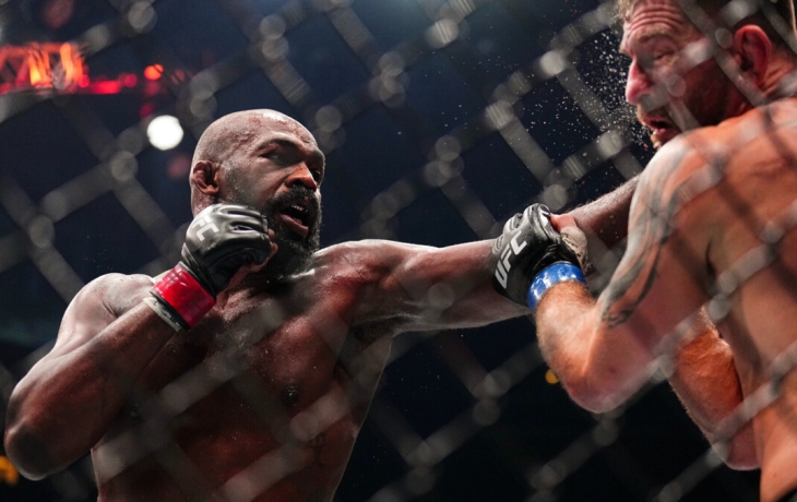 «Мне платят сотни тысяч долларов за вечеринки и автографы» — Джонс «Мне платят сотни тысяч долларов за вечеринки и автографы» — Джонс