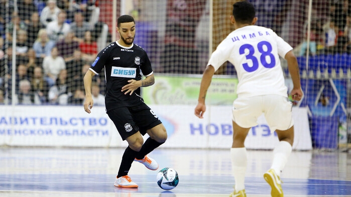 &laquo;Тюмень&raquo; в серии пенальти обыграла &laquo;Газпром‑Югру&raquo; в матче Суперлиги по футзалу