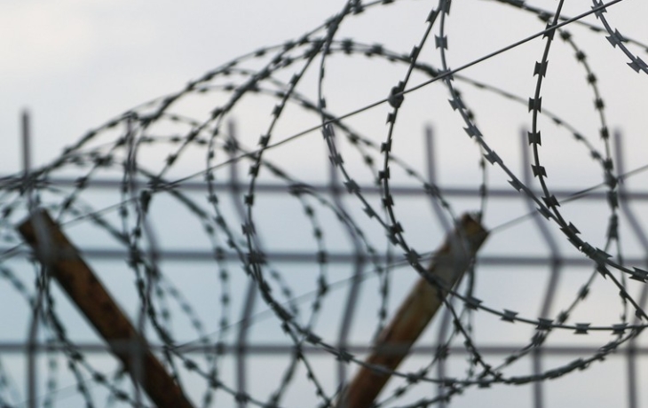 Жителя Ялты приговорили к колонии за смертельный поджог соседа Жителя Ялты приговорили к колонии за смертельный поджог соседа