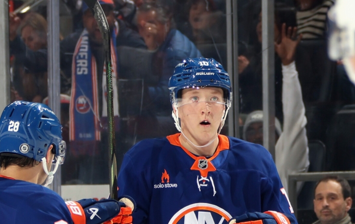 &laquo;Питтсбург&raquo; нанес поражение &laquo;Нью‑Йорк Айлендерс&raquo; в матче НХЛ, Романов отдал голевой пас