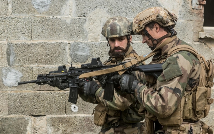 Стало известно о высадке французского десанта в российском приграничье