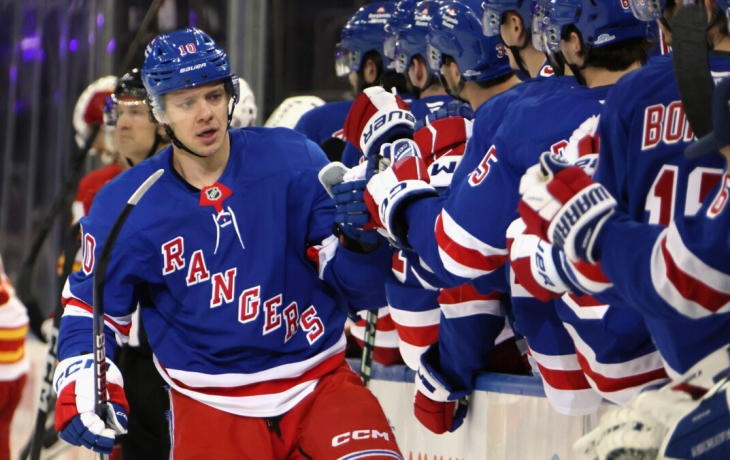 Панарин забросил 300‑ю шайбу в НХЛ