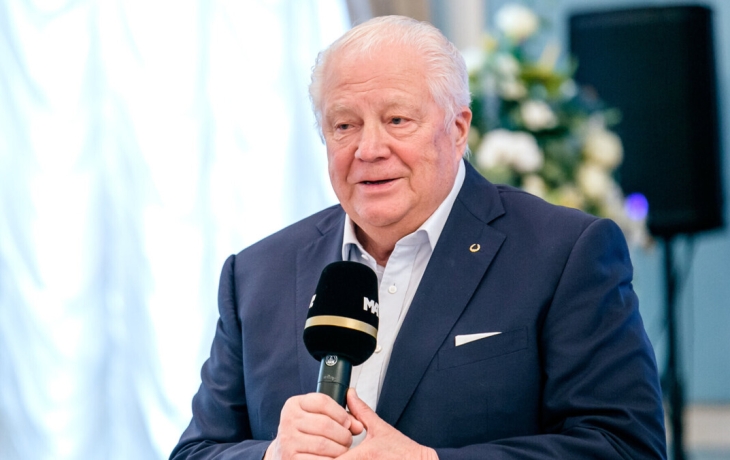 Путин поздравил почетного президента ОКР Виталия Смирнова с 90‑летием