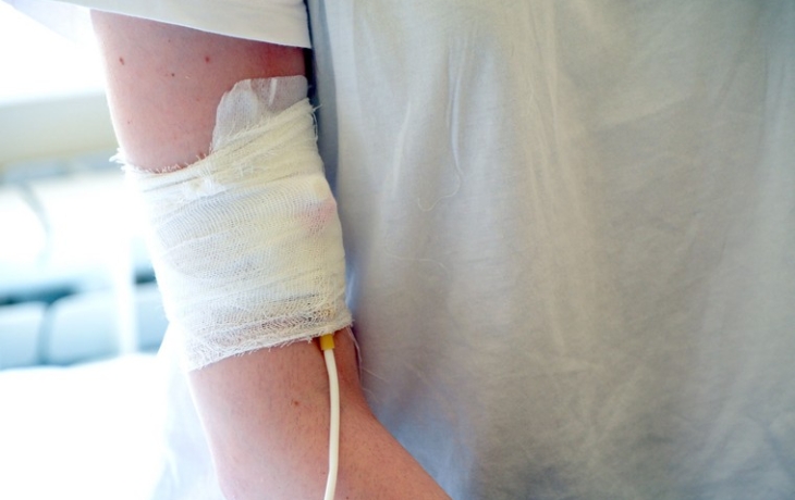 Дети из Бурятии отравились жвачкой от незнакомцев Дети из Бурятии отравились жвачкой от незнакомцев