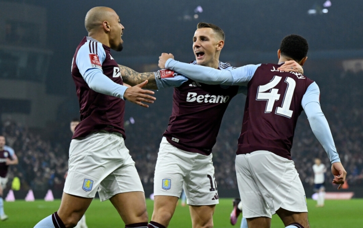 &laquo;Тоттенхэм&raquo; проиграл &laquo;Астон Вилле&raquo; и вылетел из Кубка Англии