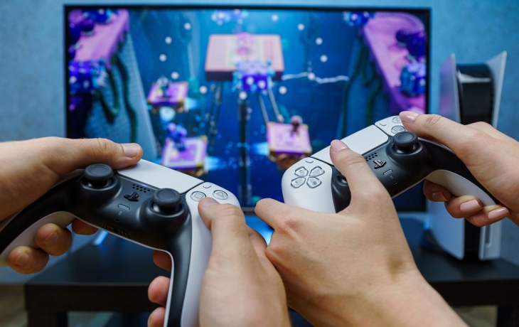 Запретят играть в Xbox и PS5? Что вошло в новый пакет санкций против России