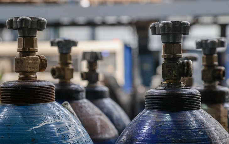 В Подмосковье возле школы произошел взрыв