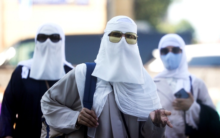 В одной из стран Европы запретили носить паранджу и никаб