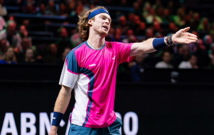 Рублев уступил Хуркачу и не смог выйти в полуфинал теннисного турнира в Роттердаме Рублев уступил Хуркачу и не смог выйти в полуфинал теннисного турнира в Роттердаме