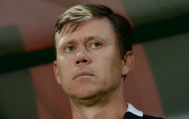 Ледяхов: &laquo;В конце 93‑го дали квартиру, почувствовал себя москвичом. Она была пустая. Друзья приходили и сидели на полу&raquo;