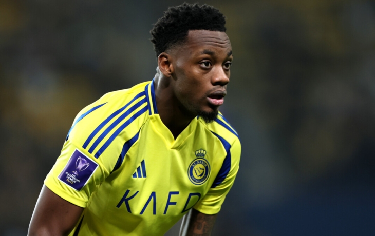 Футболист &laquo;Аль‑Насра&raquo; из‑за девушки и обычаев в Саудовской Аравии будет преодолевать около 1000 км в день ради тренировок